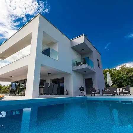 Villa Rina - Luxury Crikvenica